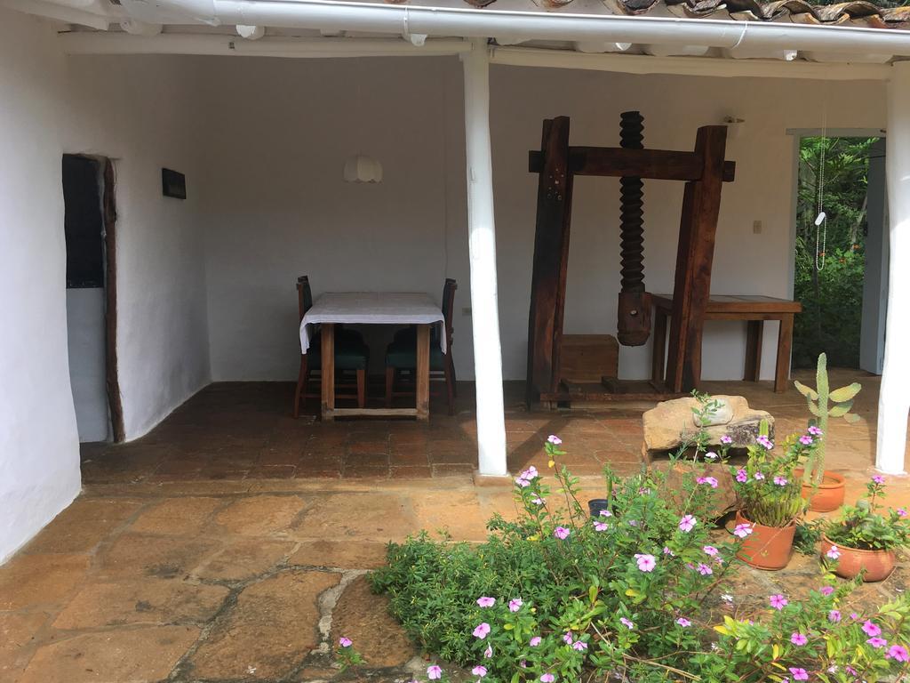 Albahaca Hospedaje Tienda Barichara Exterior photo